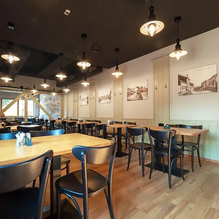 U Gigantu Πανσιόν Πίλζεν