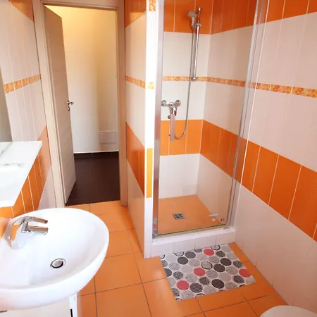 Πανσιόν U Gigantu